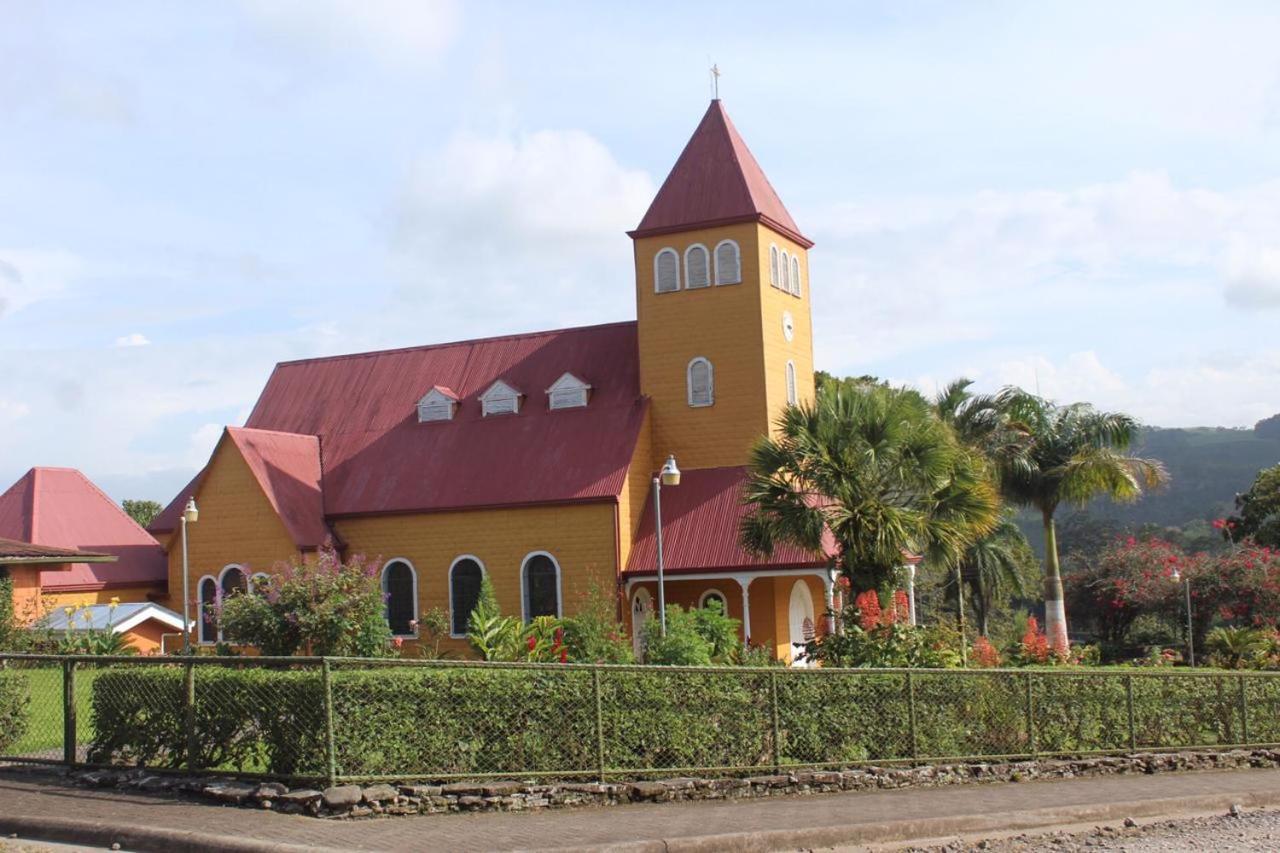 Quinta Los Volcanes Turrialba Extérieur photo